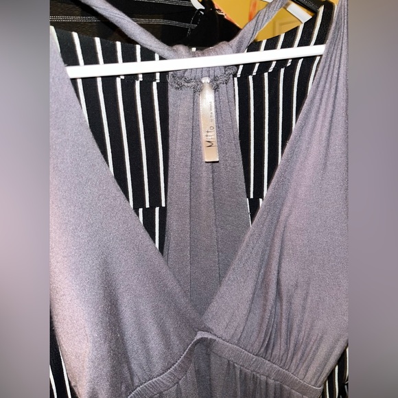Women’s Grey Summer Dress  - **NEVER WORN** - Picture 2 of 4